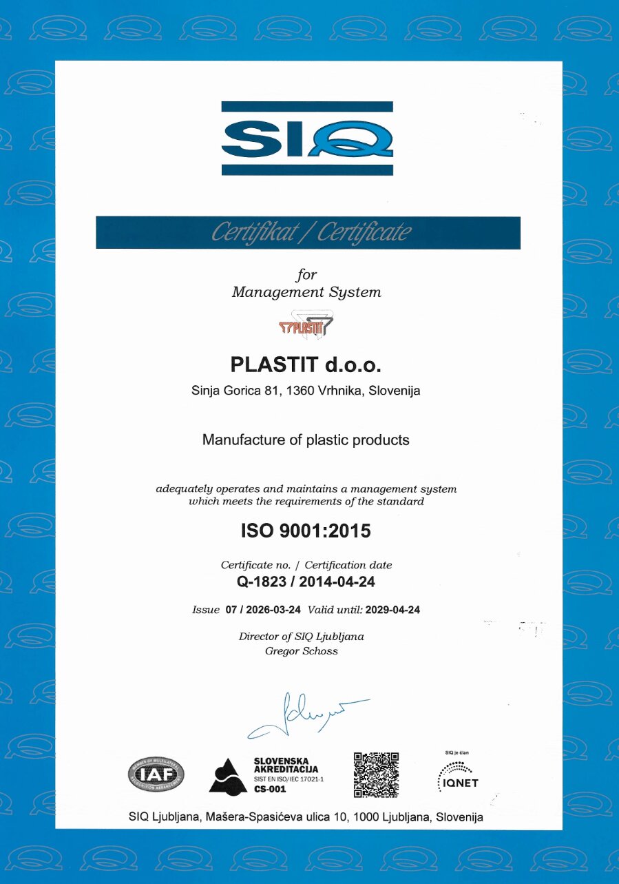 SIQ ISO 9001 certificate for the quality management system